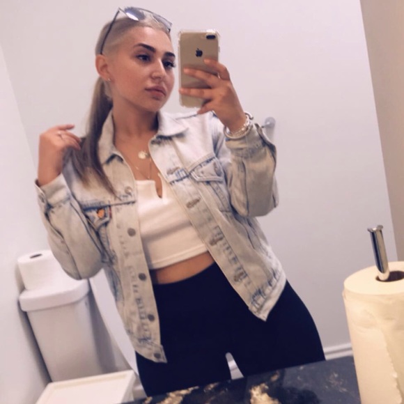 Meet your Posher, Melanie - Picture 1 of 1